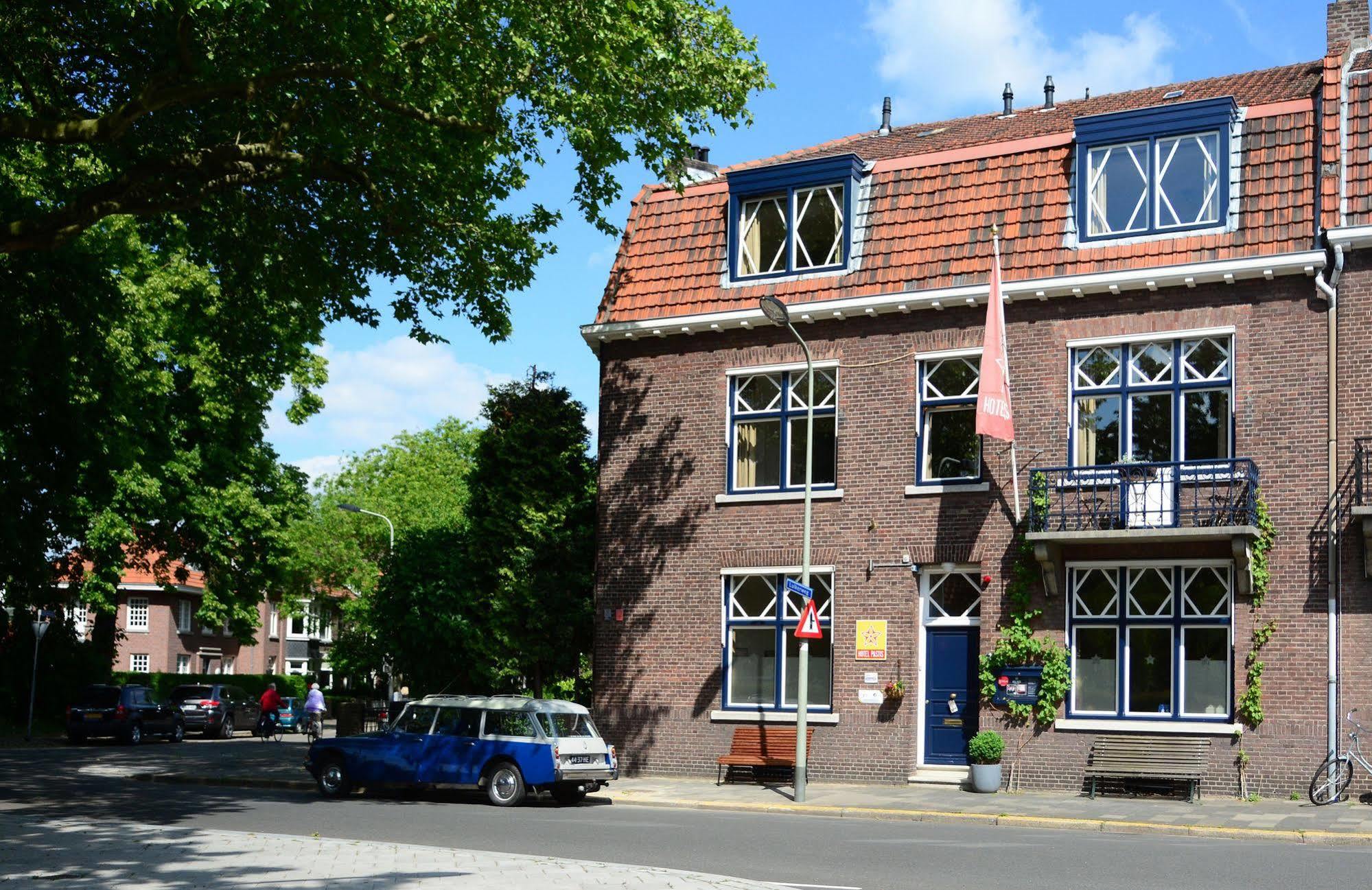 Logis Pastis Hotel Maastricht Luaran gambar